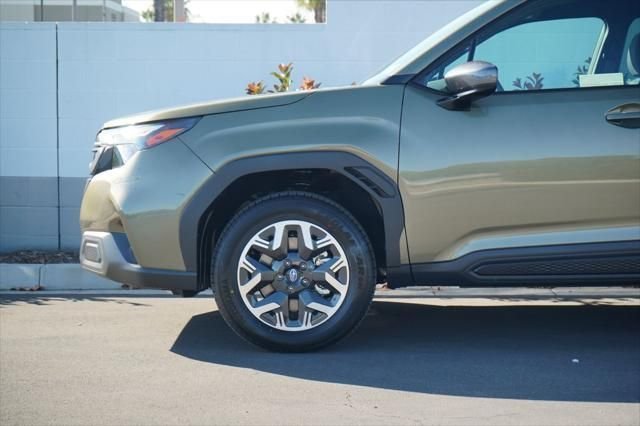 2026 Subaru Forester Premium - Photo 2