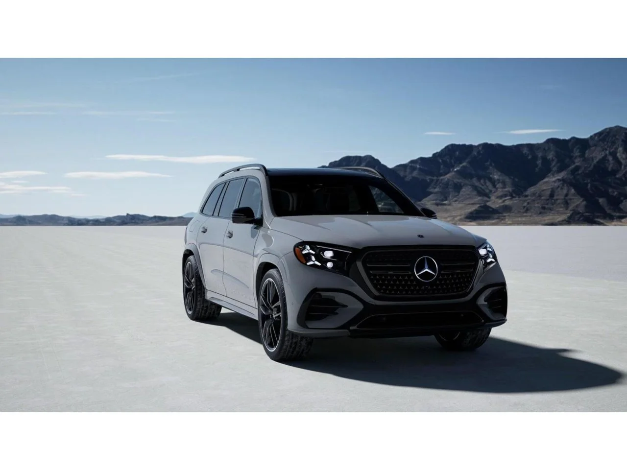 New 2027 MANUFAKTUR Alpine Grey Mercedes-Benz GLS 450 image 9