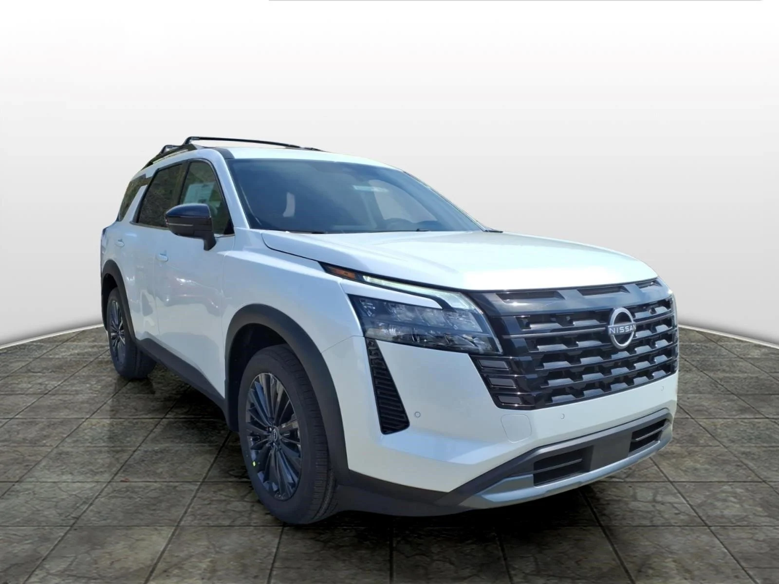 2026 Nissan Pathfinder SL 4WD's photo