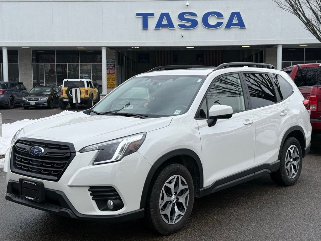 2023 Subaru Forester Premium