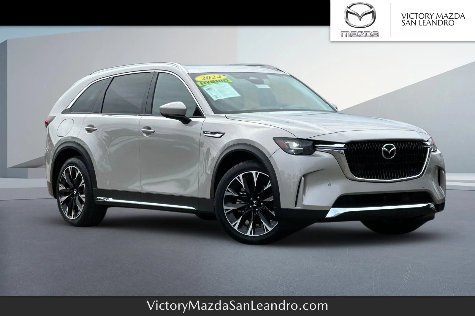 2024 Mazda CX-90 PHEV Premium Package's photo