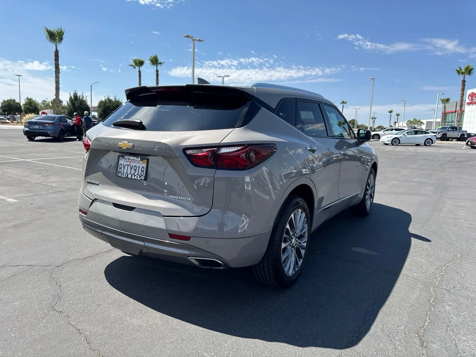 Used 2021 Pewter Metallic Chevrolet Premier image 7