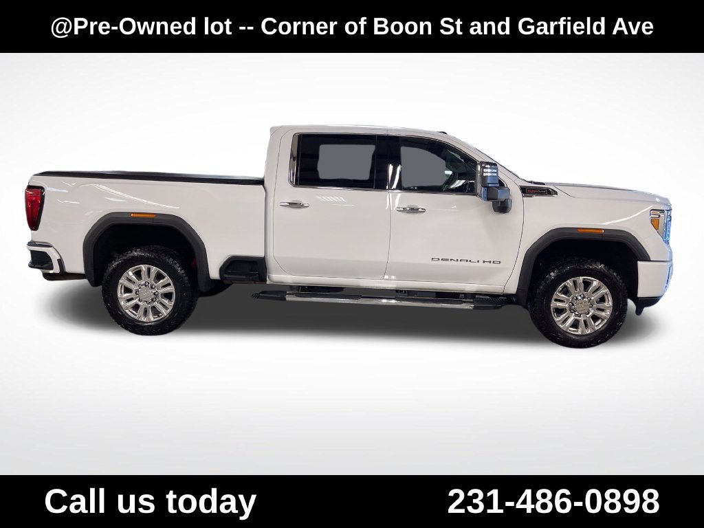 Used 2020 White GMC Denali image 6