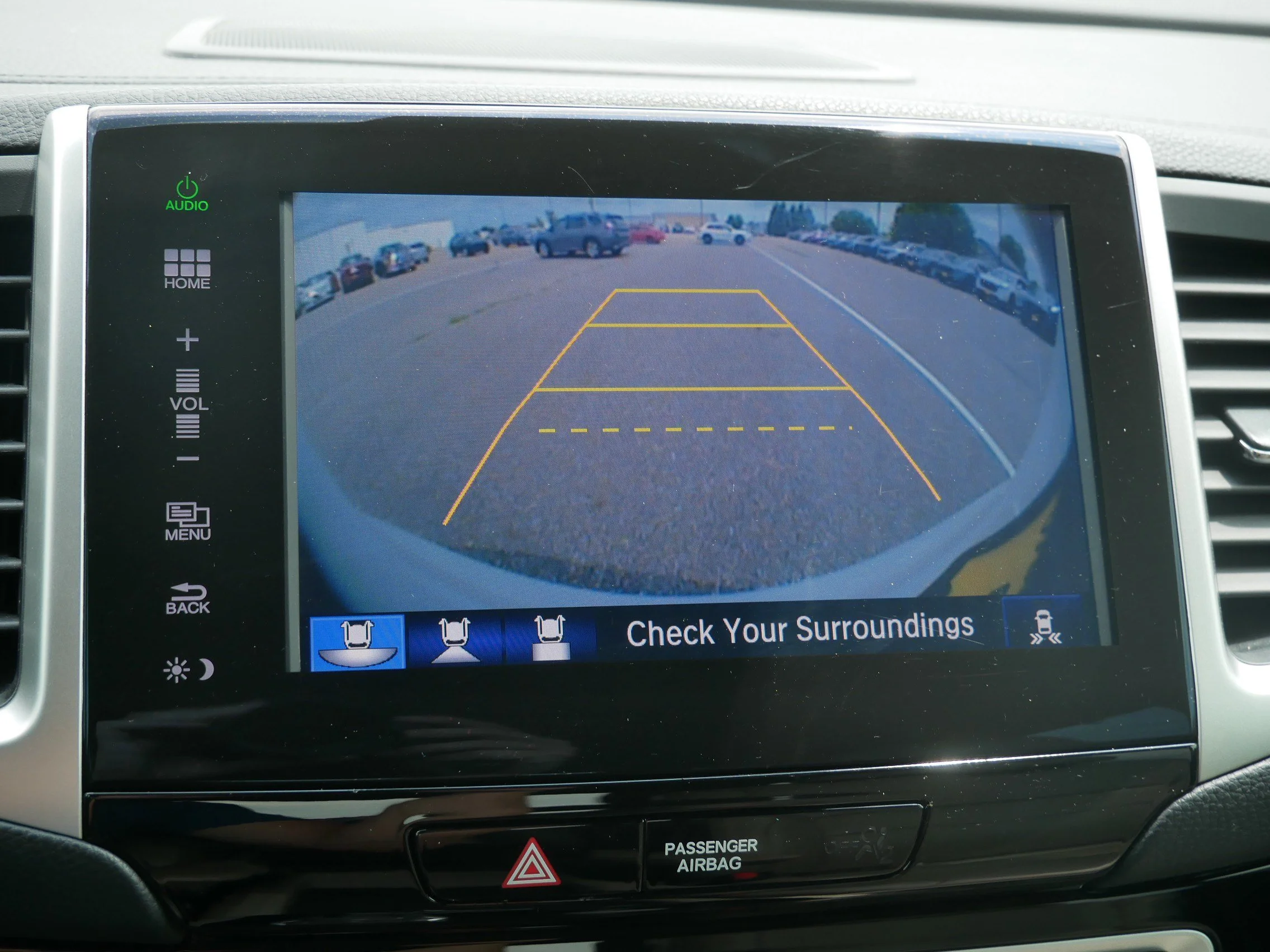 Used 2016 White Diamond Pearl Honda Elite image 27