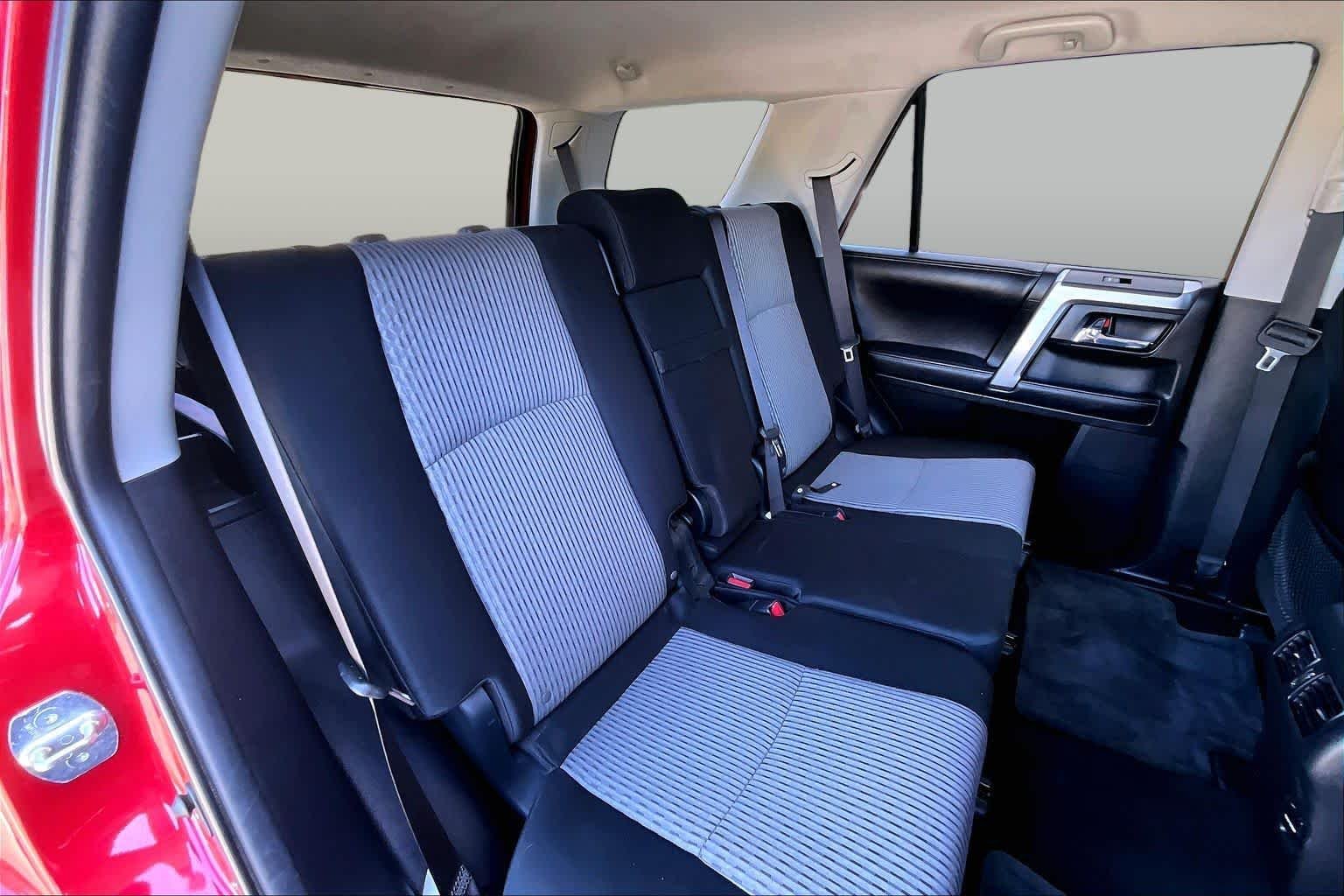 Certified Used 2016 Barcelona Red Metallic Toyota SR5 image 20