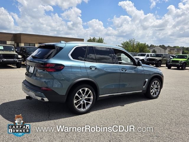 Used 2025 Blue BMW sDrive40i image 16