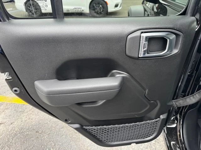 New 2026 Black Clear-Coat Exterior Paint Jeep Sport image 18
