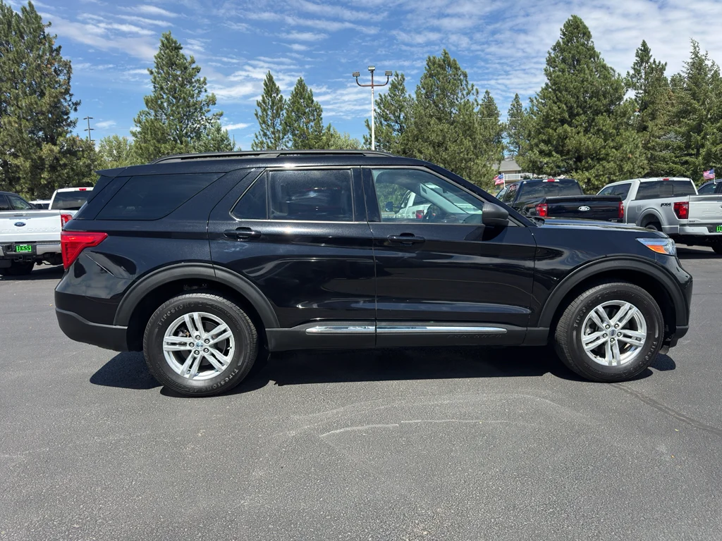 Certified Used 2021 Agate Black Metallic Ford XLT image 7