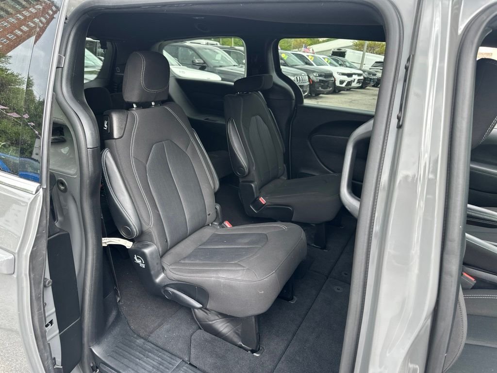 Certified Used 2023 White Chrysler Touring image 20