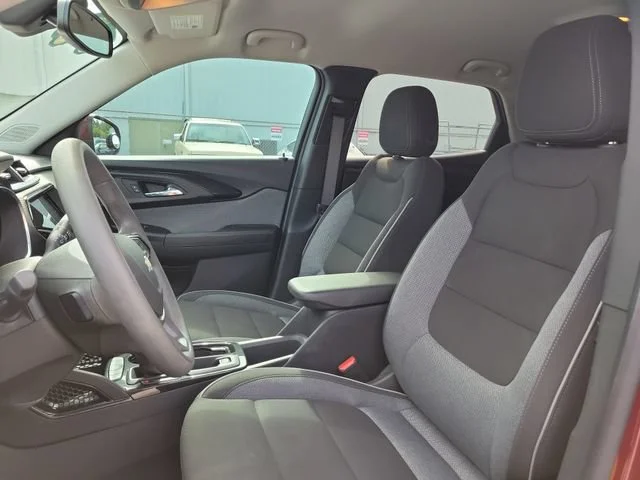 2023 Chevrolet TrailBlazer LT - Photo 18