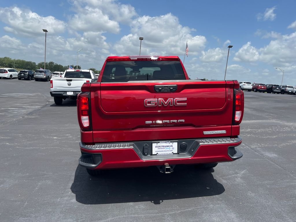 Used 2023 Red GMC Elevation image 4