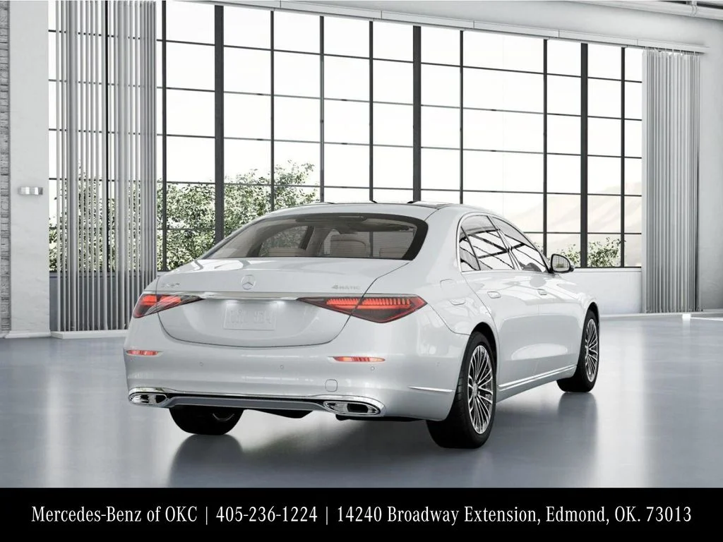 New 2026 White Mercedes-Benz S 580 image 23