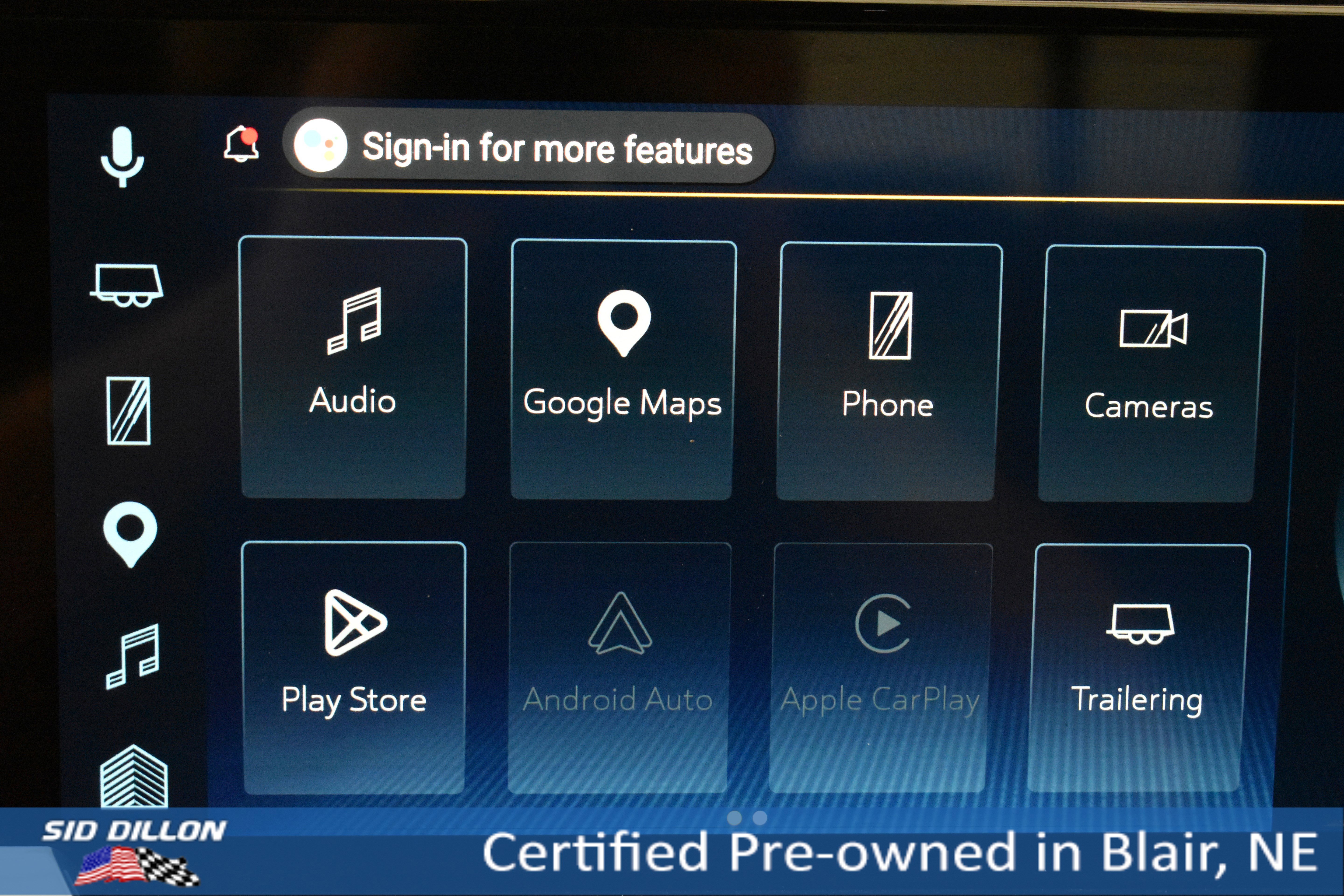 Used 2025 Sterling Gray Metallic Chevrolet LT image 4