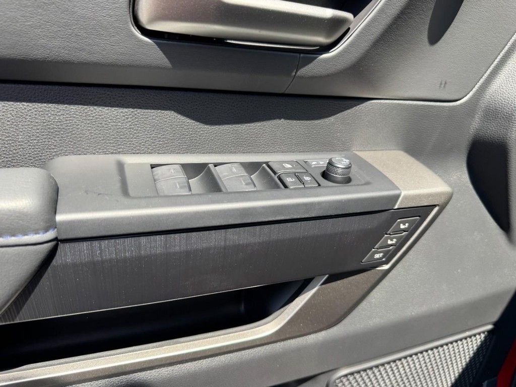 New 2026 Supersonic Red <sup>1</sup> Toyota  Platinum image 14