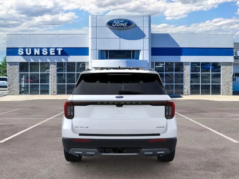 New 2026 Star White Metallic Tri-Coat Ford Active™ image 5