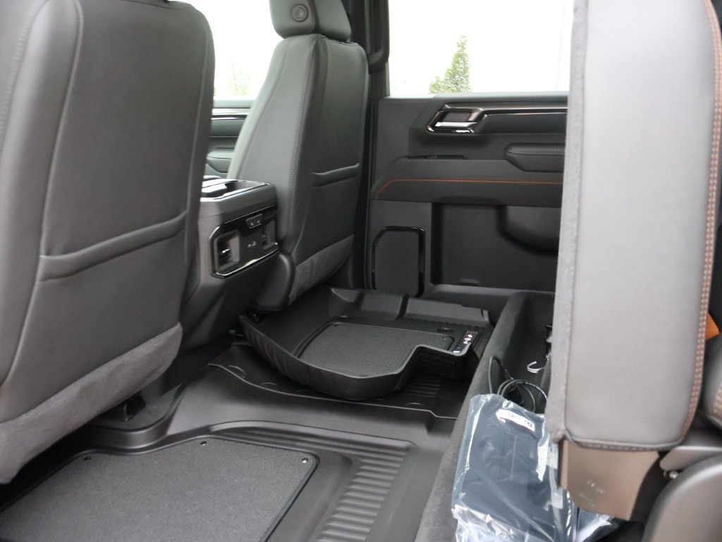 2026 GMC Sierra 2500HD AT4 - Photo 20