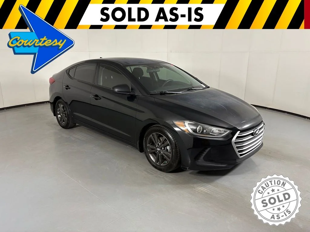 Used 2018 Black Hyundai SEL image 1
