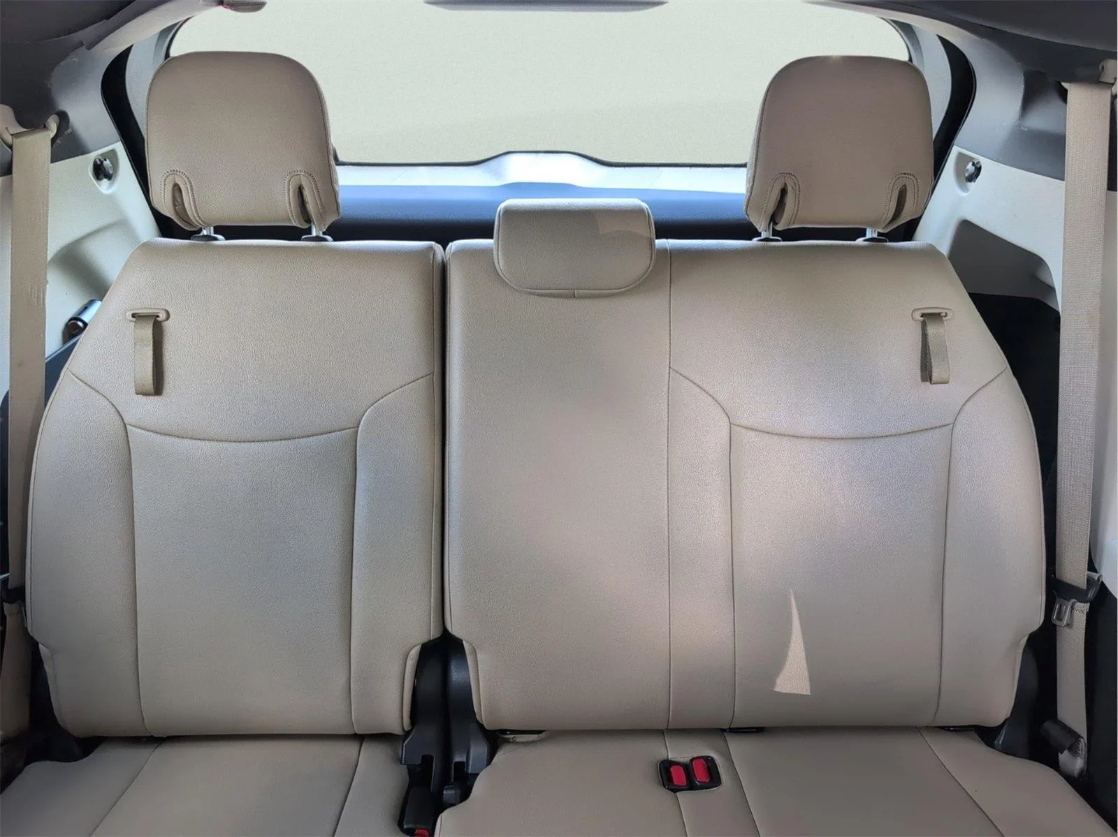 Used 2024 Windchill Pearl Toyota XLE image 32
