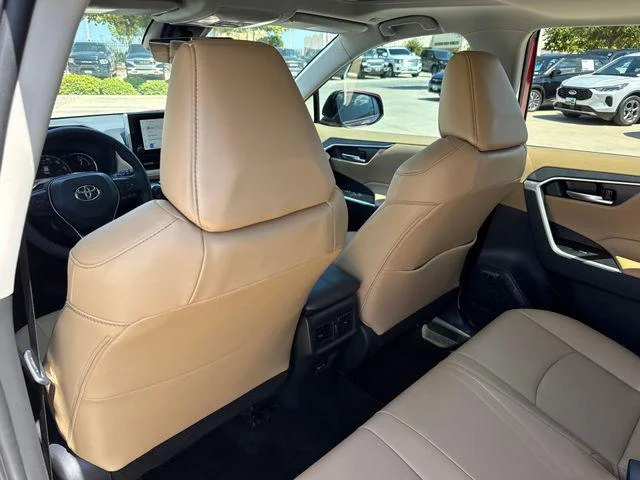 Certified Used 2025 RED MC. Toyota XLE Premium image 57