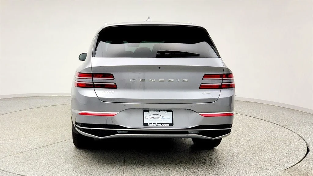 Used 2025 Savile Silver Genesis 2.5T Advanced AWD image 6