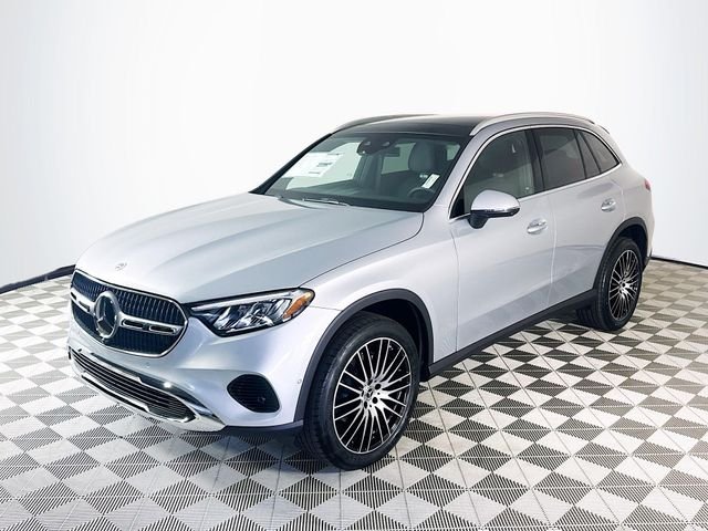 New 2026 Cirrus Silver Metallic Mercedes-Benz GLC 300 image 3