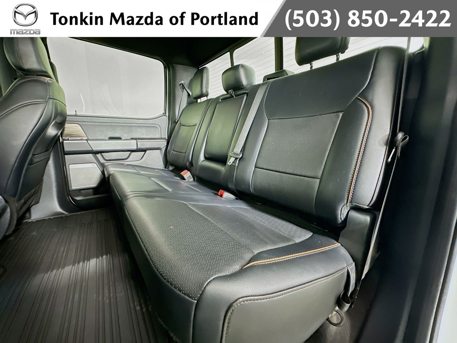 Used 2025 Oxford White Ford Lariat image 25