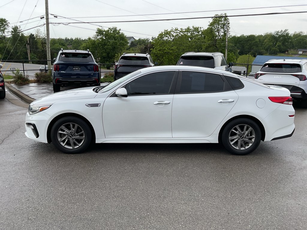 Used 2020 Snow White Pearl Kia LX image 6