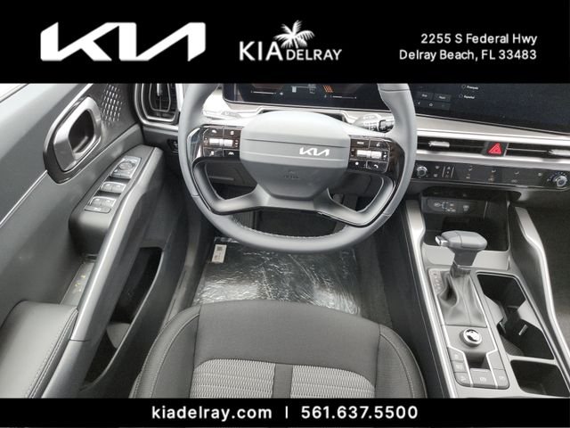 New 2026 Ivory Silver Kia LX image 30