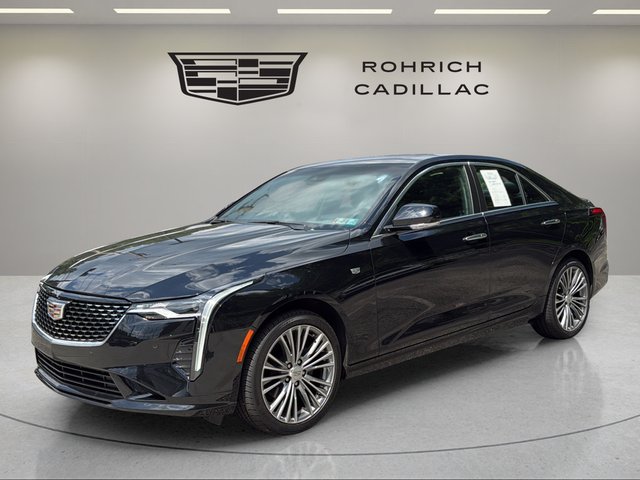 2022 Cadillac CT4 Premium Luxury