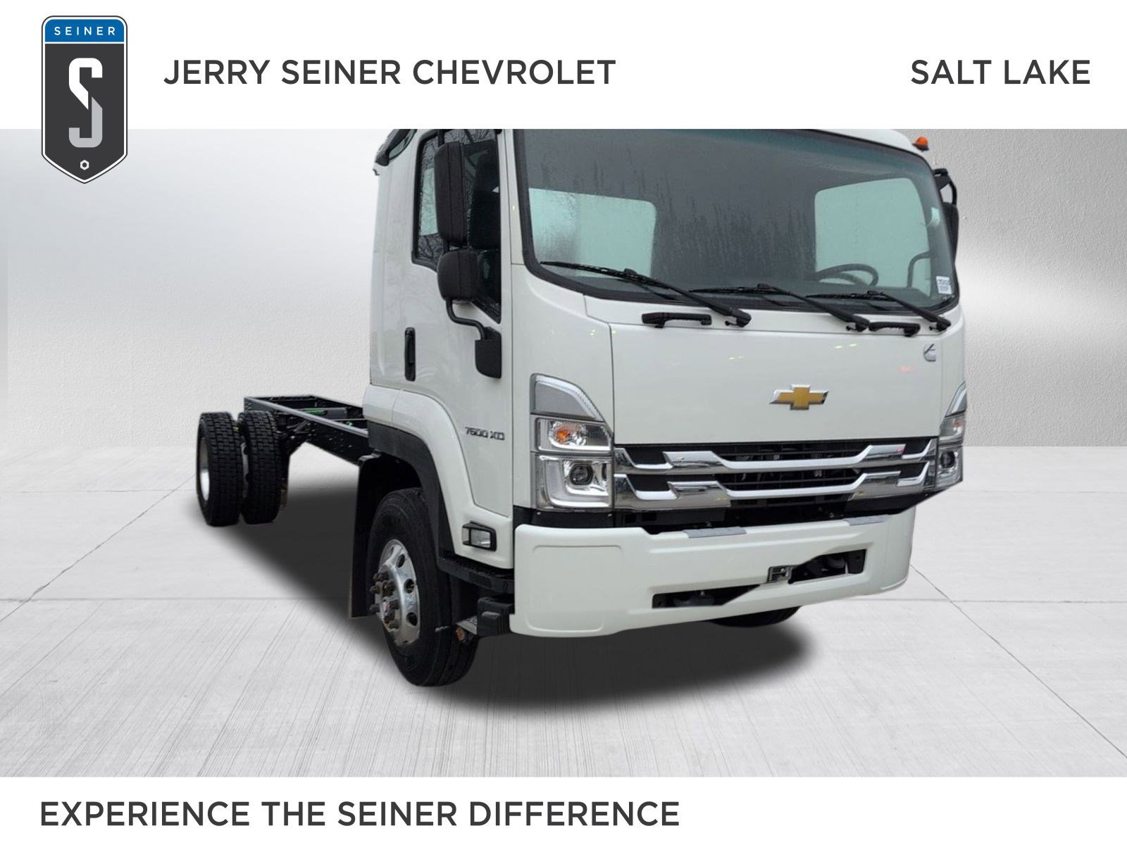 2024 Chevrolet Low Cab Forward's photo