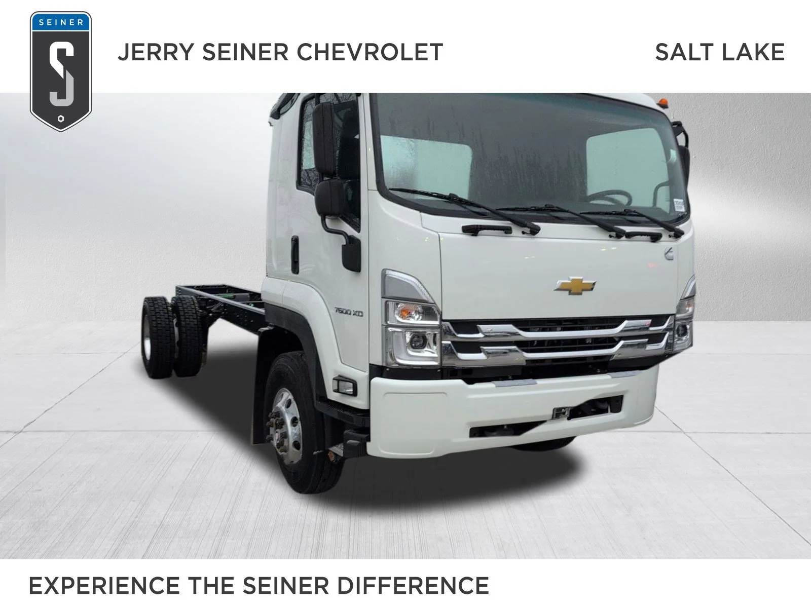 2024 Chevrolet Low Cab Forward's photo