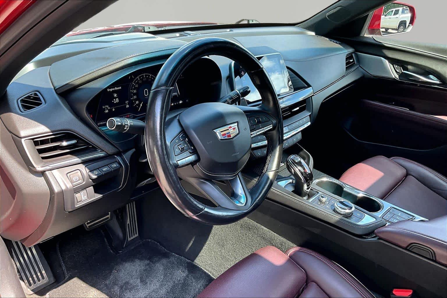 Used 2022 Infrared Tintcoat Cadillac  image 35