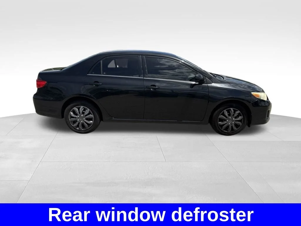 Used 2013 Black Toyota LE image 7
