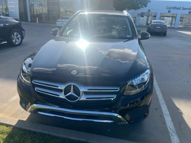 Used 2018 Black Mercedes-Benz GLC 300 image 4