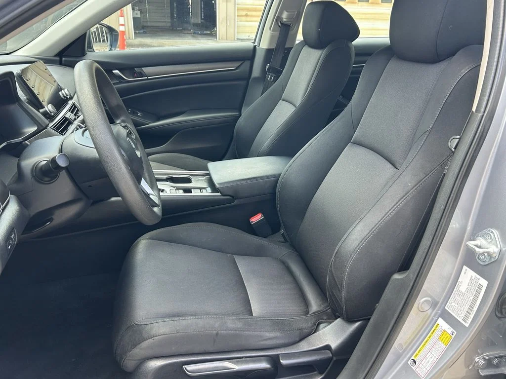 Used 2022 Silver Honda LX image 11