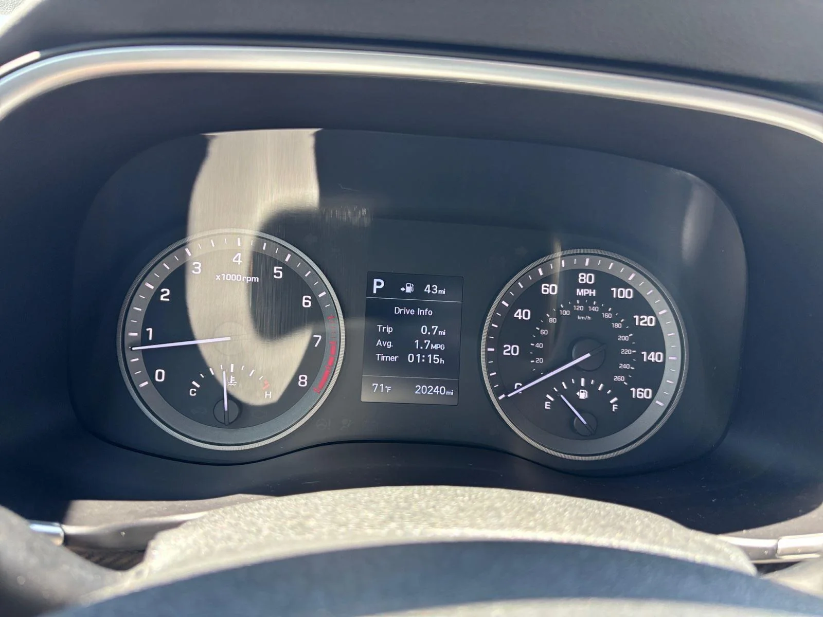 Used 2019 Dazzling White Hyundai Sport image 16