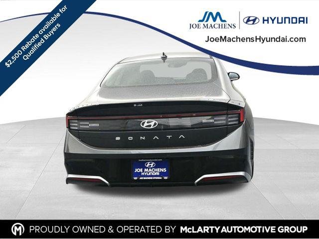 New 2026 Gray Hyundai SEL Sport image 7