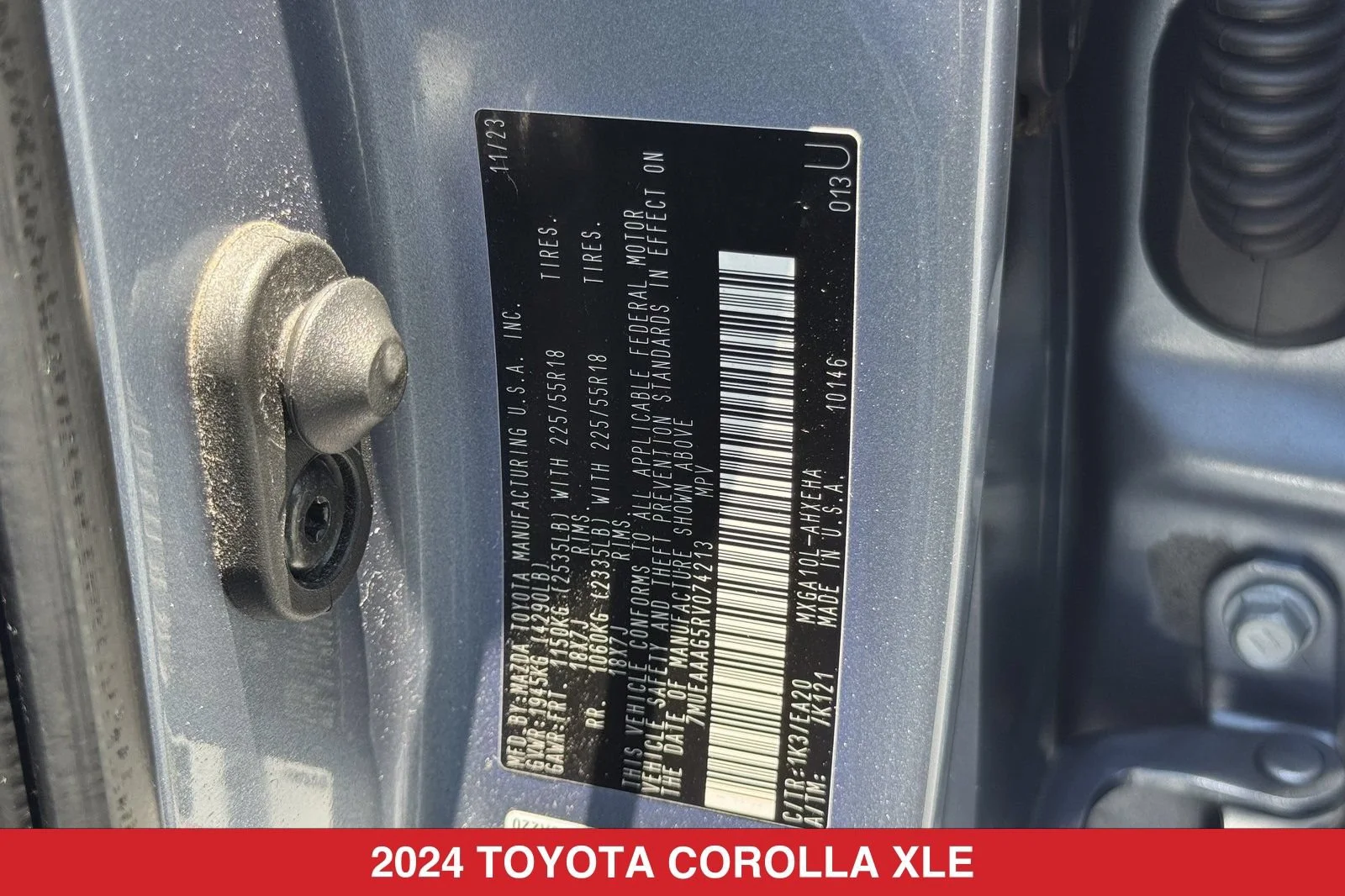 Used 2024 CELESTITE GRAY METALLIC Toyota XLE image 29
