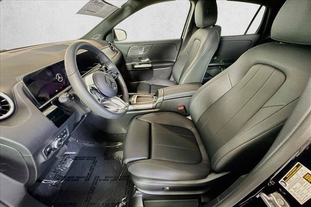 New 2026 Night Black Mercedes-Benz GLA 250 image 48