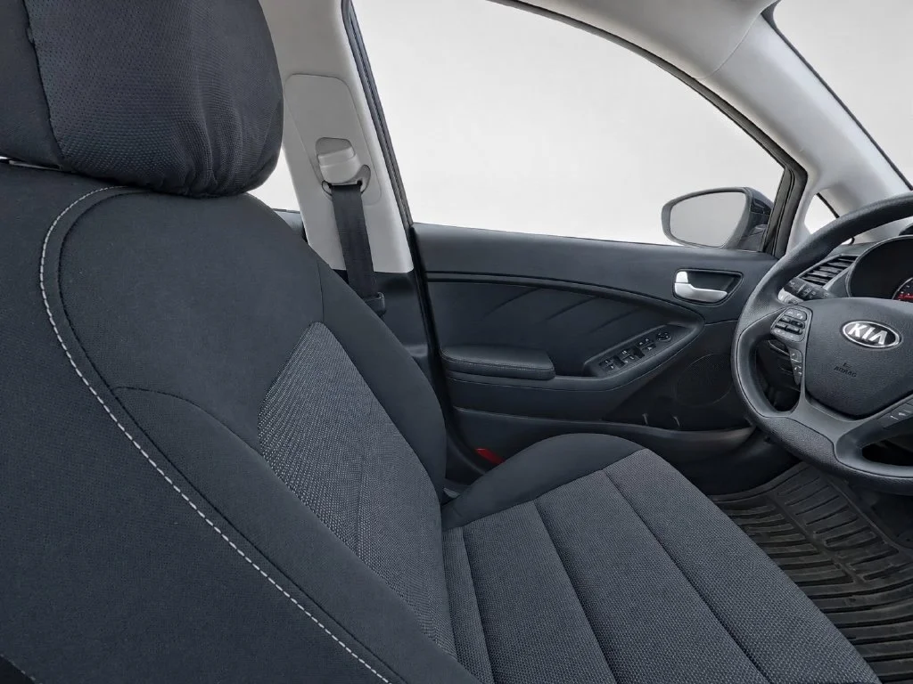 Certified Used 2018 Black Kia LX image 27