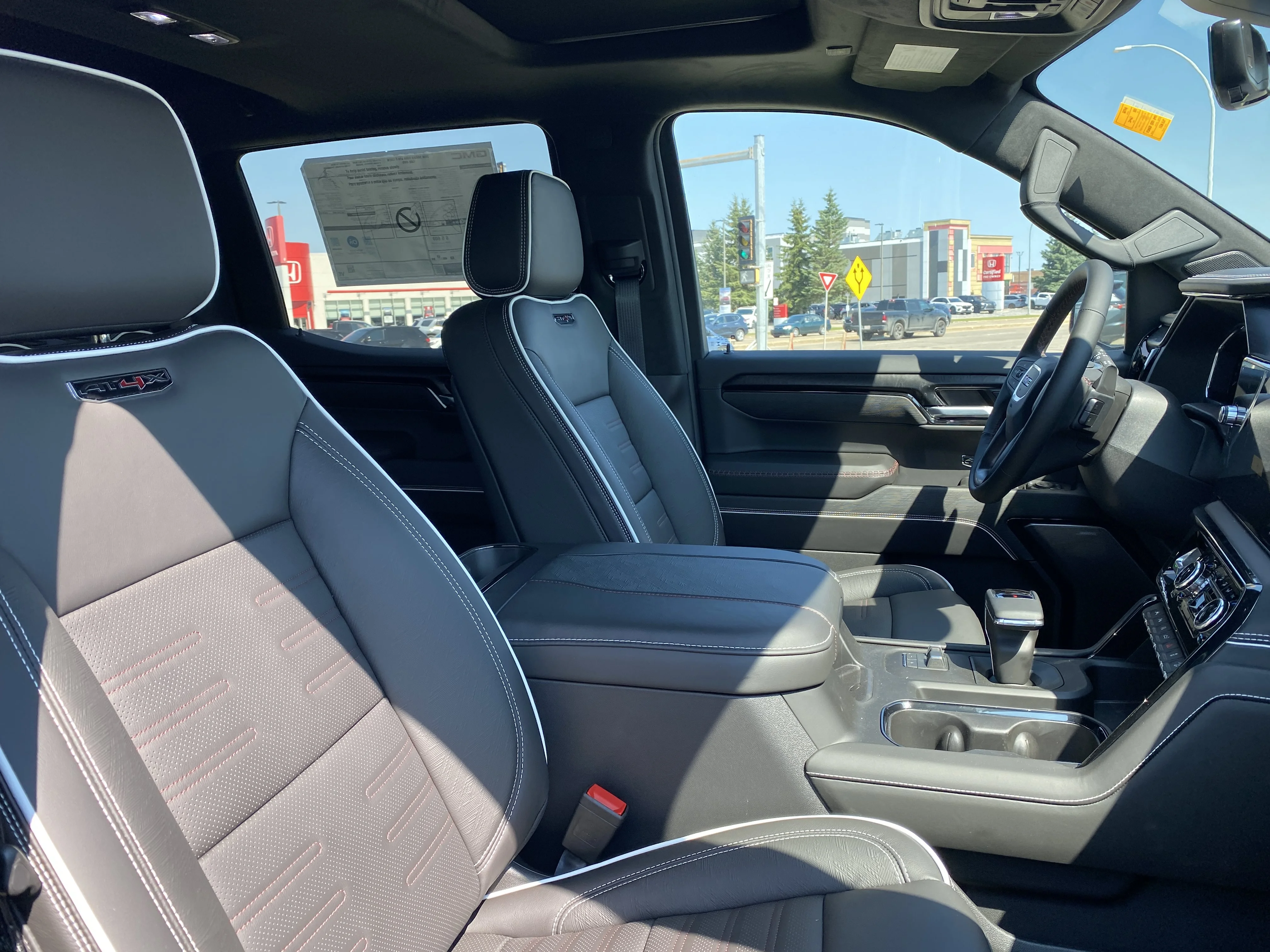 New 2026 ONYX BLACK GMC AT4X image 30