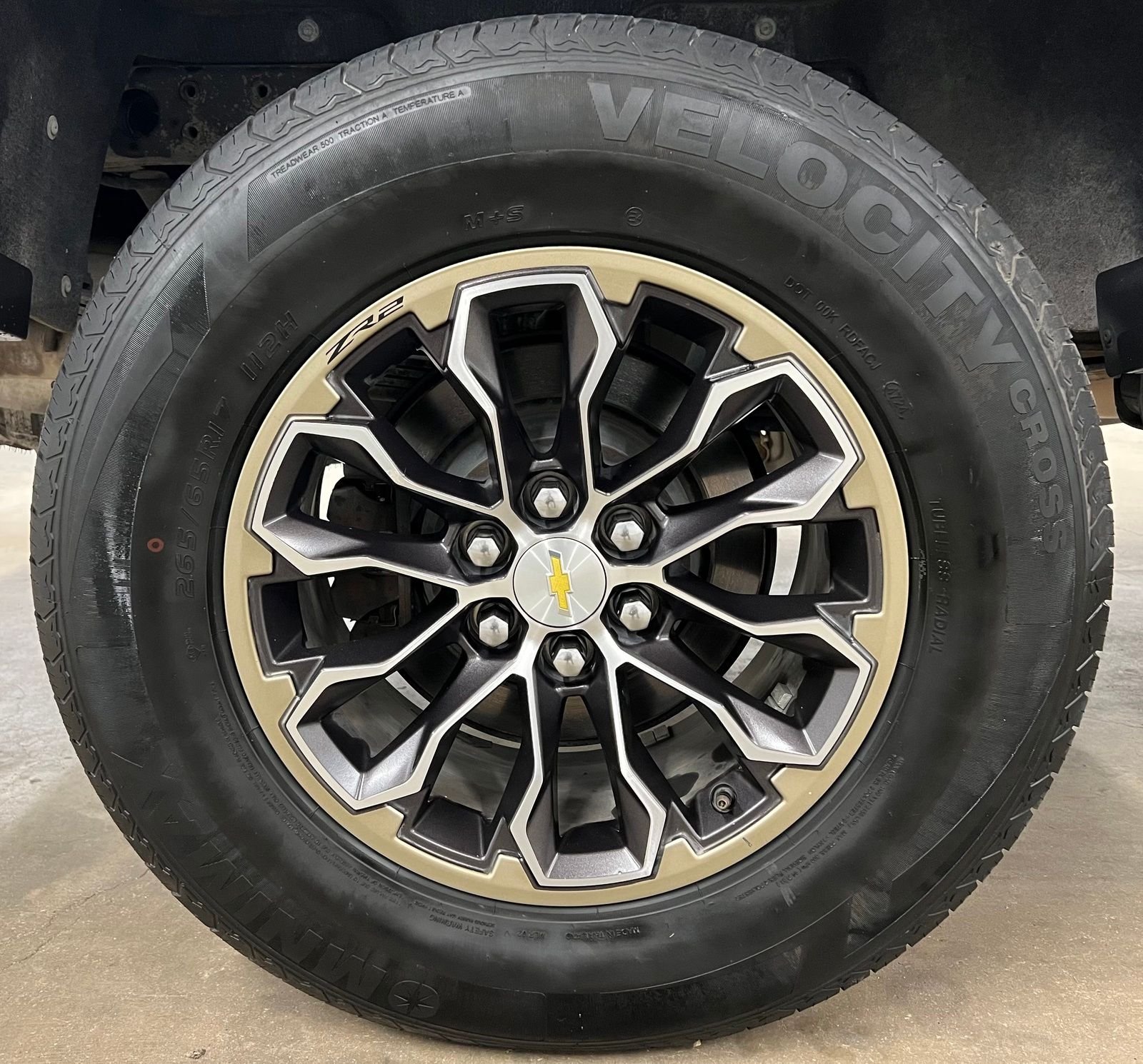 Used 2021 Beige Chevrolet ZR2 image 8