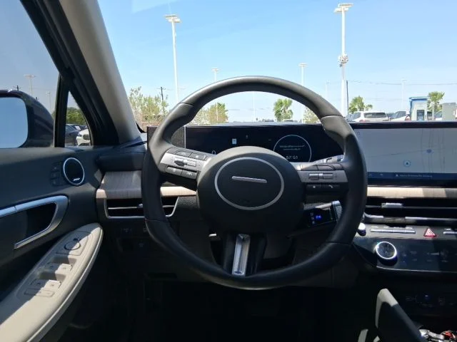 Used 2024 Blue Hyundai Limited image 9