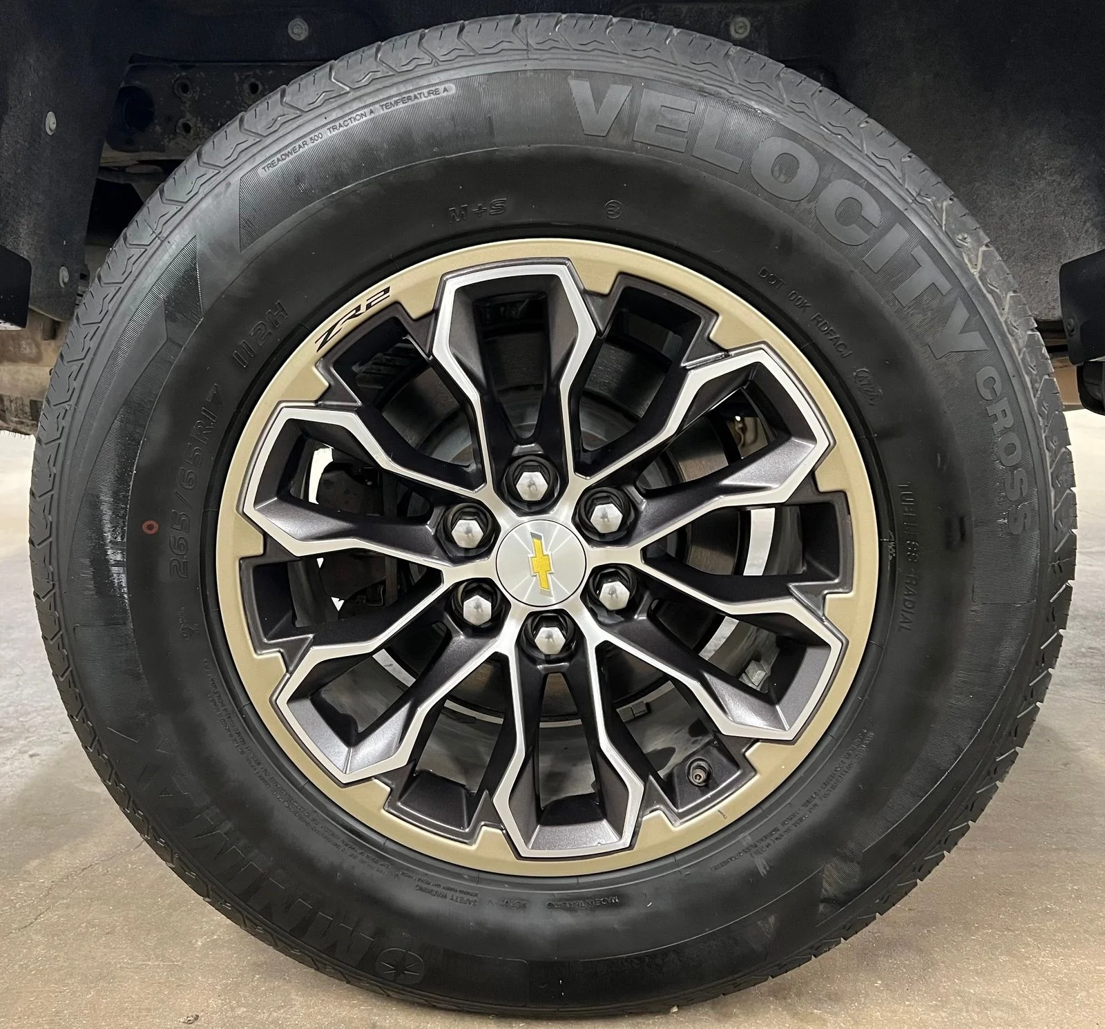 Used 2021 Beige Chevrolet ZR2 image 8