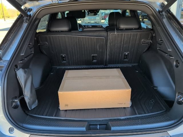 2026 Chevrolet Equinox EV 2LT - Photo 10