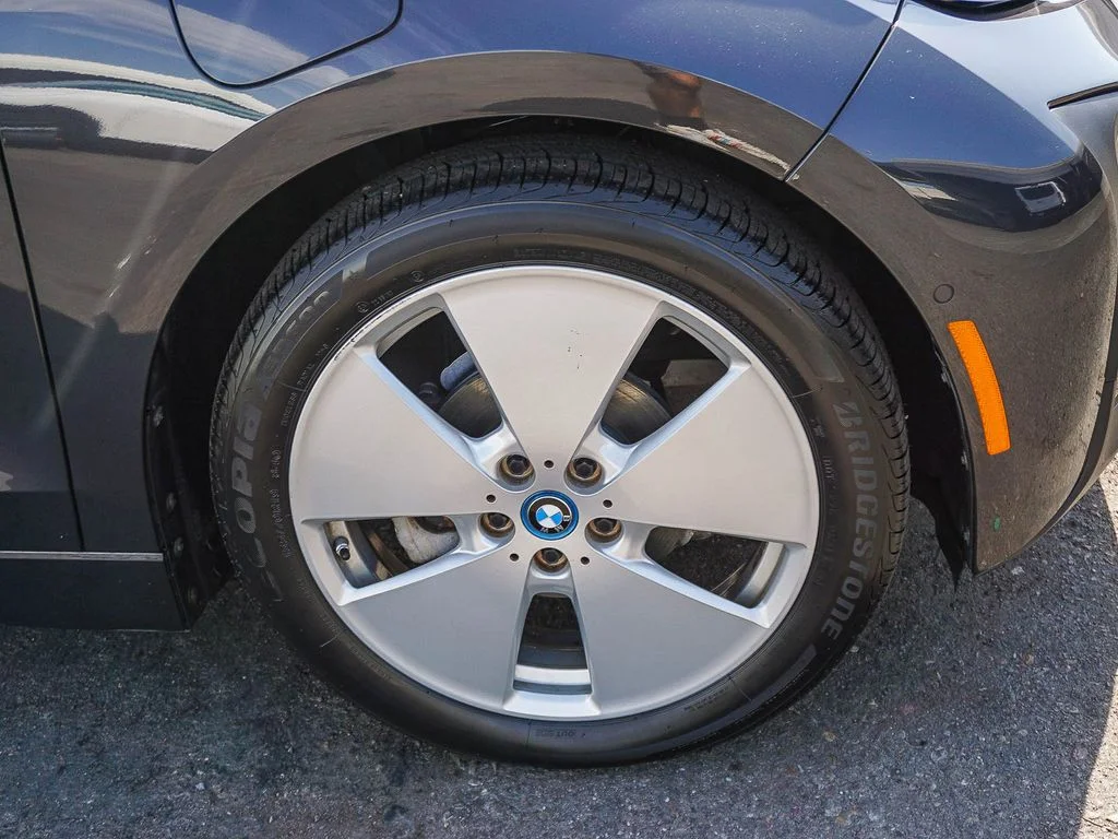 Used 2015 Gray BMW with Range Extender image 10