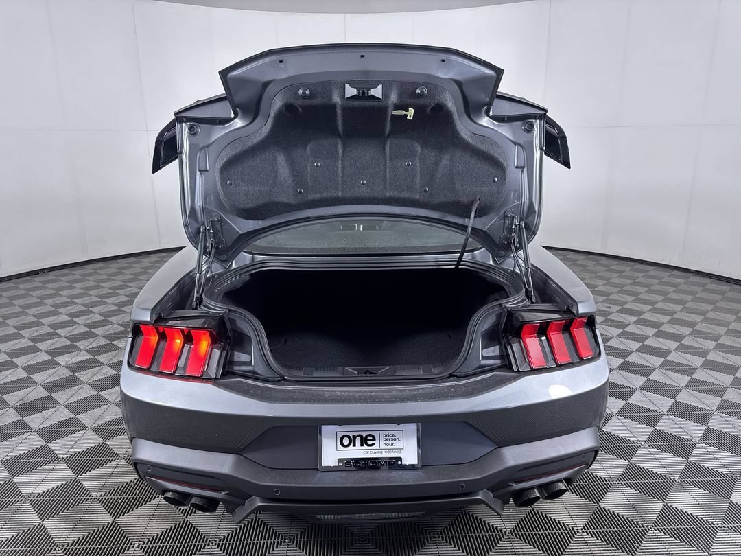 New 2026 Carbonized Gray Metallic Ford GT Premium image 25
