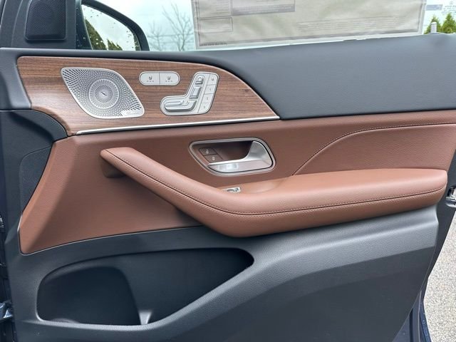 Used 2026 Blue Mercedes-Benz GLE 350 image 25