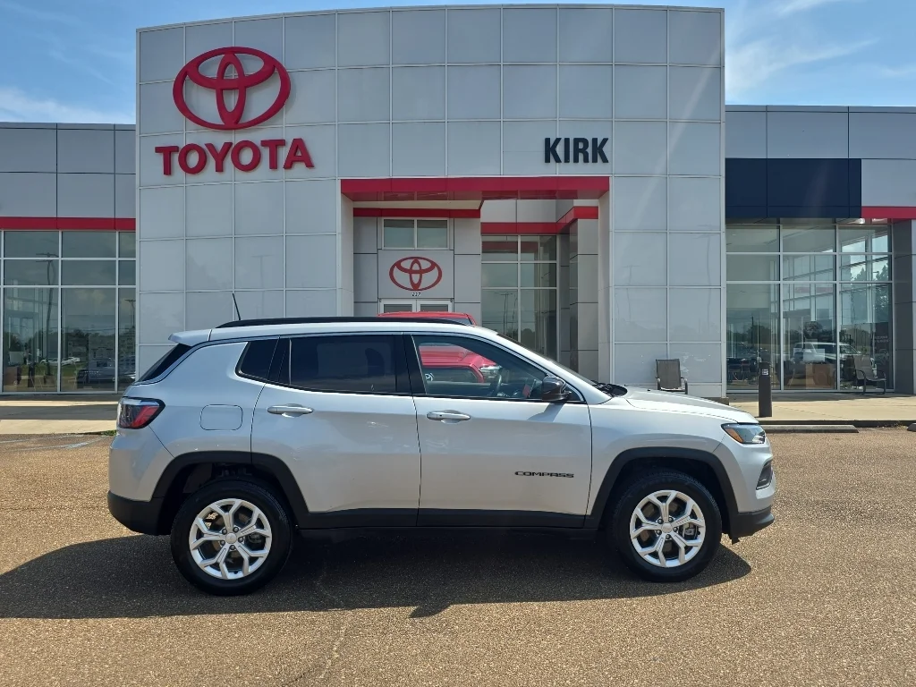 2024 Jeep Compass