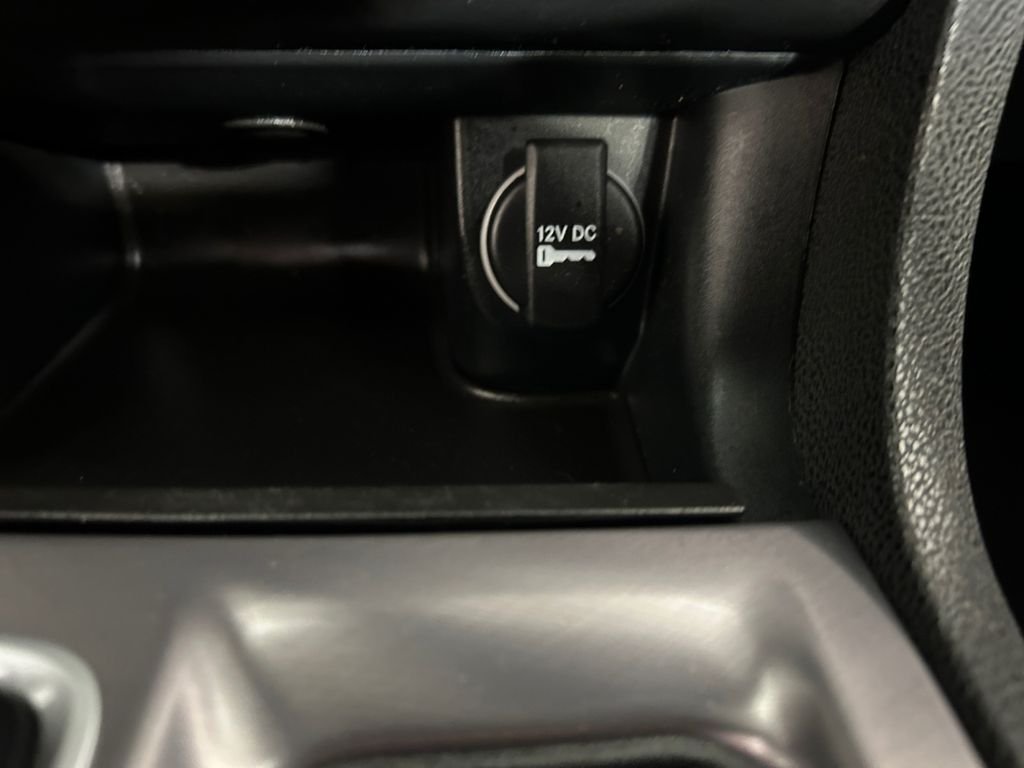 Used 2023 Black Dodge SXT image 23